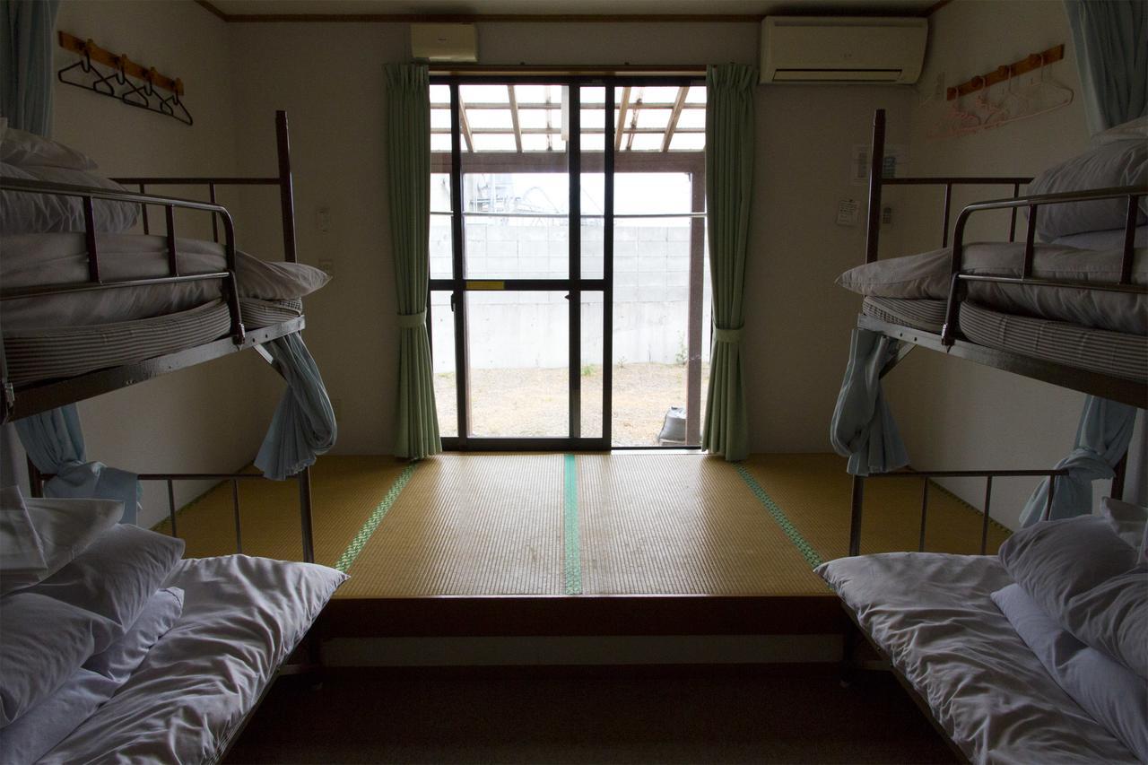 Yakushima Youth Hostel Экстерьер фото
