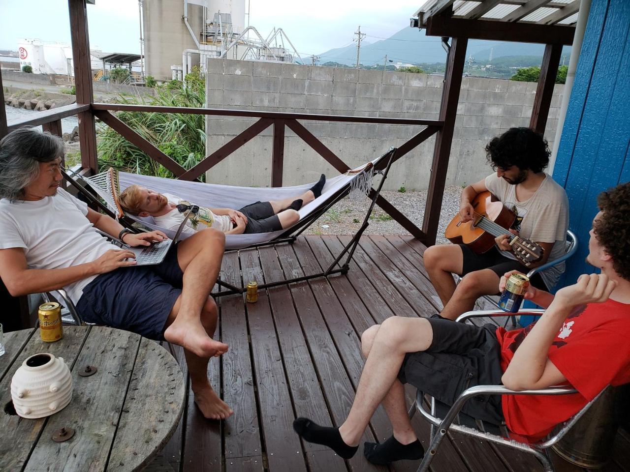 Yakushima Youth Hostel Экстерьер фото